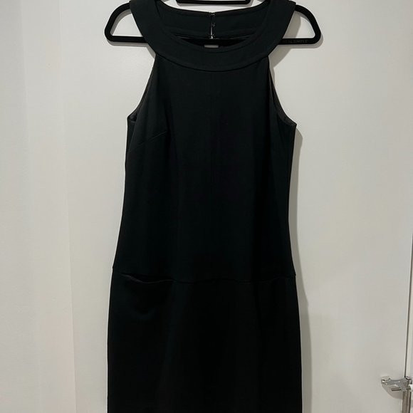 Trina Turk Black A-line dress with front pockets - Size 6 - Picture 1 of 11